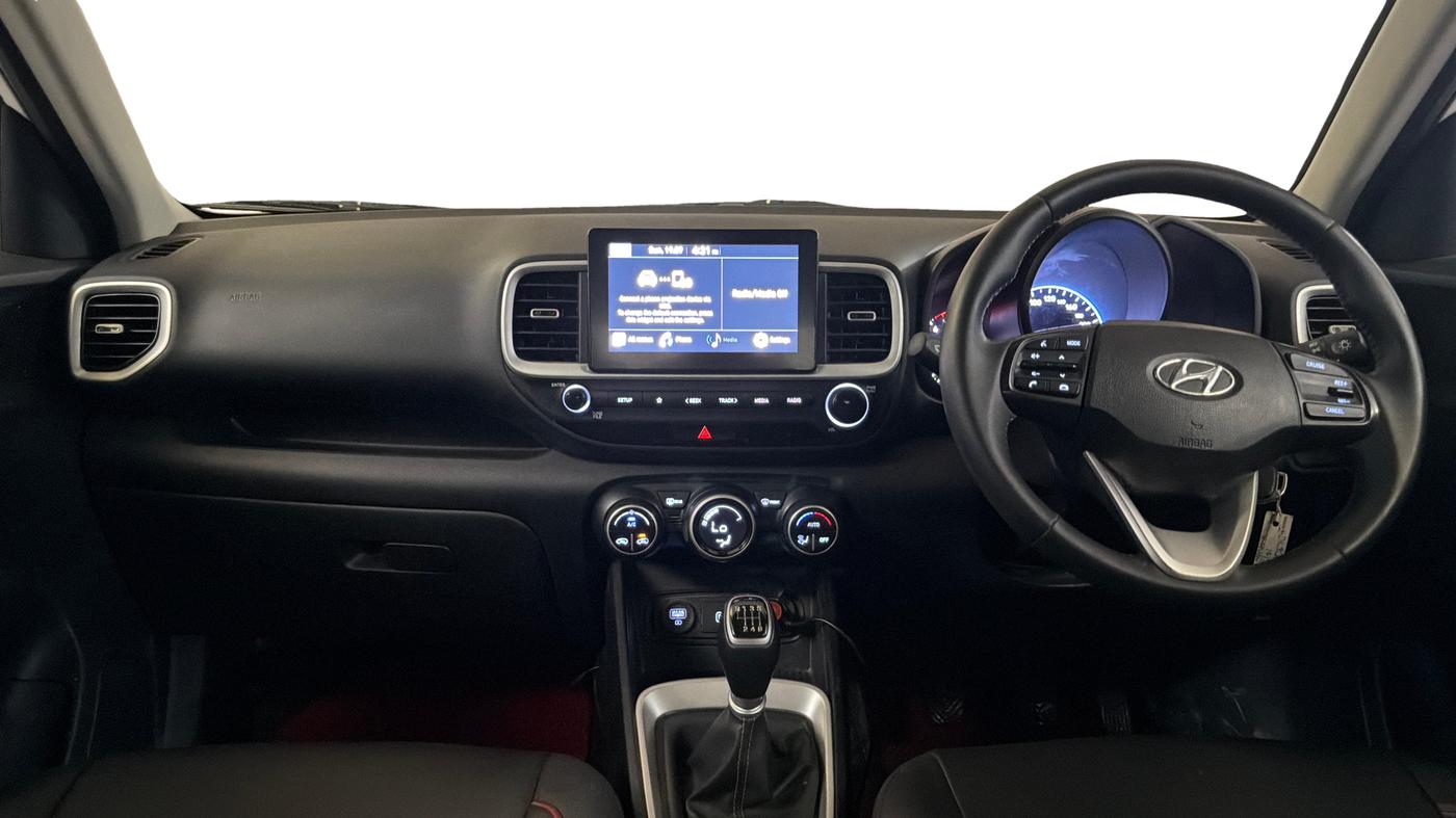 2021 Hyundai VENUE SX 1.0 TURBO, Petrol, Manual, 52,401 km, Dashboard