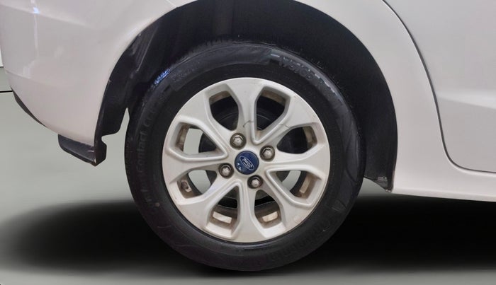 2015 Ford Figo Aspire TITANIUM 1.2 PETROL, Petrol, Manual, 51,631 km, Right Rear Wheel