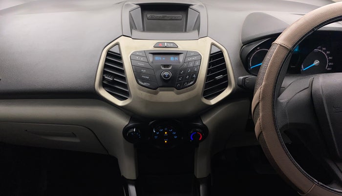 2014 Ford Ecosport AMBIENTE 1.5L DIESEL, Diesel, Manual, 1,17,219 km, Air Conditioner