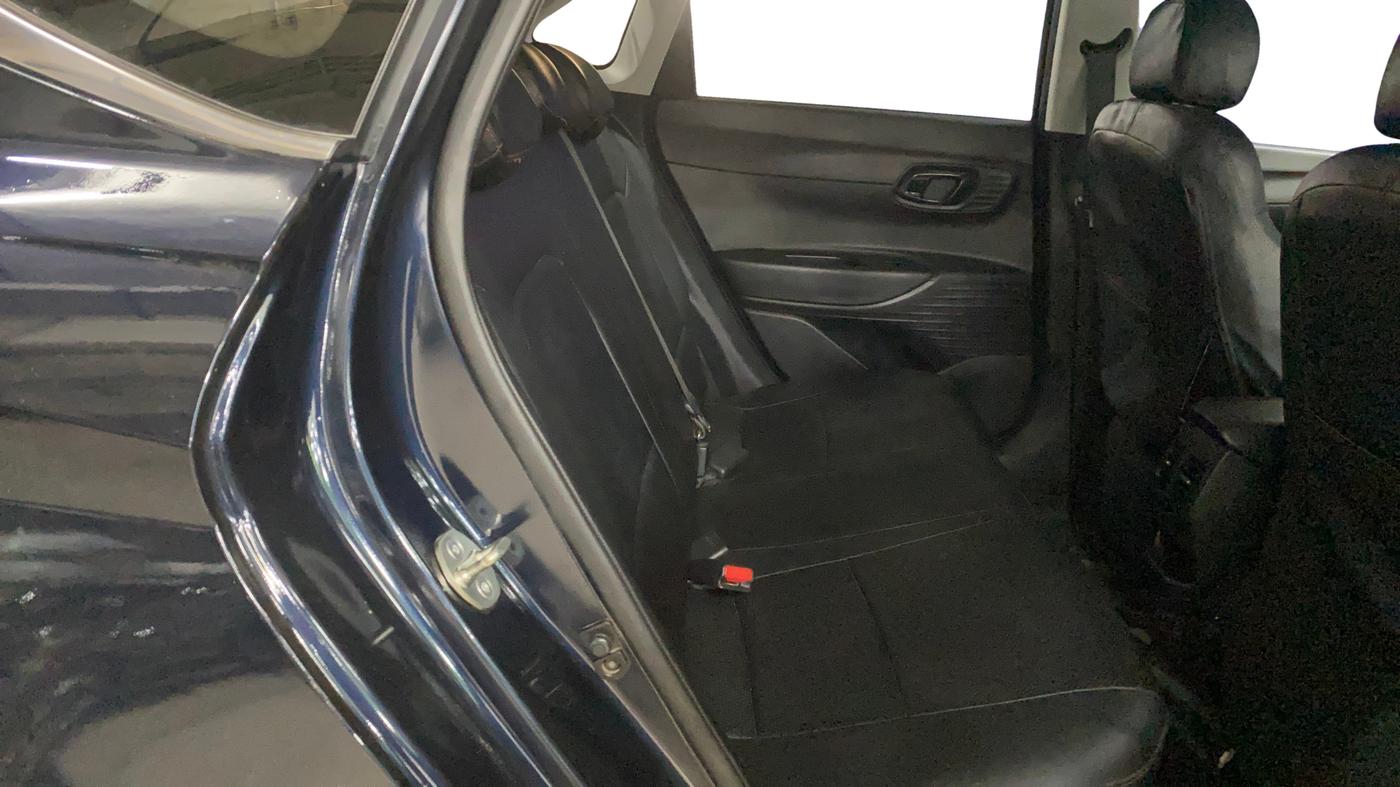 2023 Hyundai NEW I20 SPORTZ 1.2 MT, Petrol, Manual, 42,742 km, Third Seat Row ( optional )