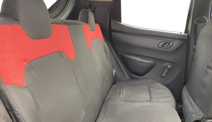 2018 Renault Kwid RXL, Petrol, Manual, 72,719 km, Right Side Rear Door Cabin