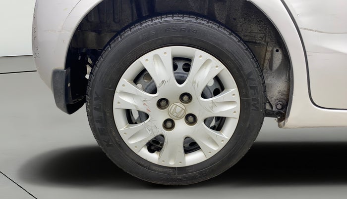 2013 Honda Brio S MT, Petrol, Manual, 44,214 km, Right Rear Wheel