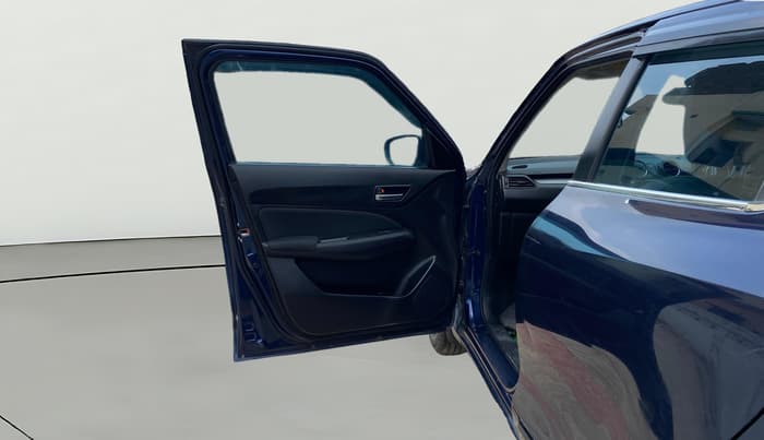 2022 Maruti Swift VXI, Petrol, Manual, 20,408 km, LHS Front Door