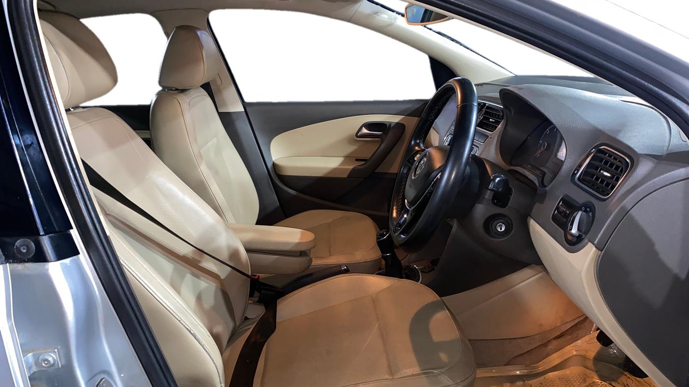2019 Volkswagen Vento HIGHLINE DIESEL 1.5, Diesel, Manual, 88,035 km, Right Side Front Door Cabin