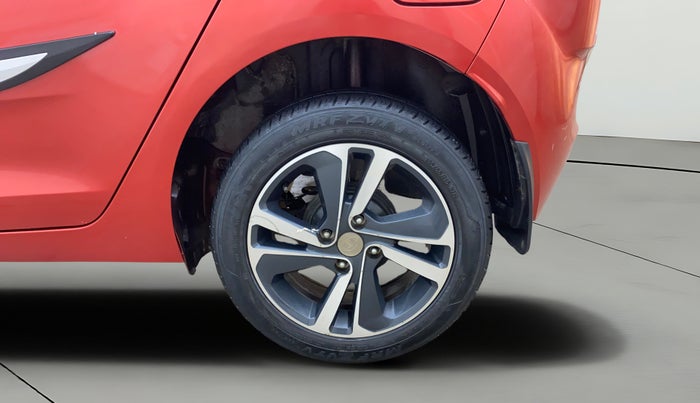 2021 Tata ALTROZ XZ PETROL, Petrol, Manual, 71,615 km, Left Rear Wheel