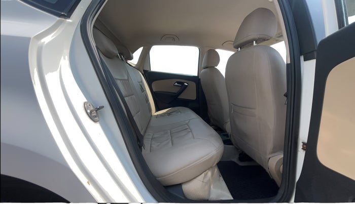 2014 Volkswagen Polo HIGHLINE1.2L, Petrol, Manual, 66,814 km, Right Side Rear Door Cabin