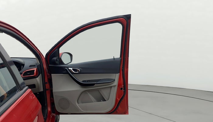 2018 Tata Tiago XZ PETROL, Petrol, Manual, 72,897 km, RHS Front Door