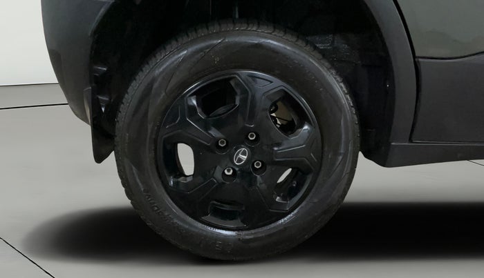 2022 Tata PUNCH  ACCOMPLISHED AMT CAMO EDITION, Petrol, Automatic, 16,069 km, Right Rear Wheel