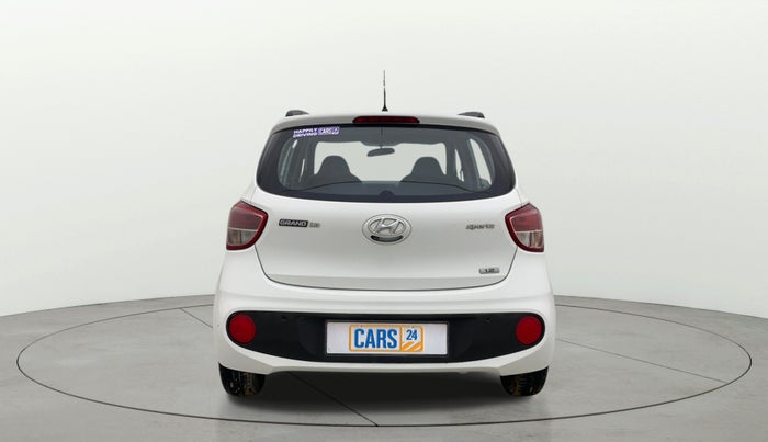 2017 Hyundai Grand i10 SPORTZ (O) 1.2 KAPPA VTVT, Petrol, Manual, 69,512 km, Back/Rear