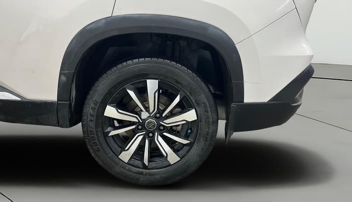 2021 MG HECTOR SUPER 1.5 PETROL, Petrol, Manual, 23,961 km, Left Rear Wheel