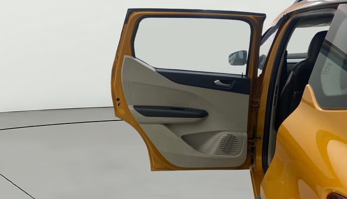 2024 Renault TRIBER RXZ, Petrol, Manual, 37,265 km, LHS Rear Door