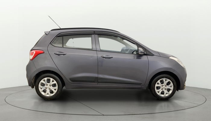 2016 Hyundai Grand i10 SPORTZ 1.2 KAPPA VTVT, Petrol, Manual, 36,091 km, Right Side View