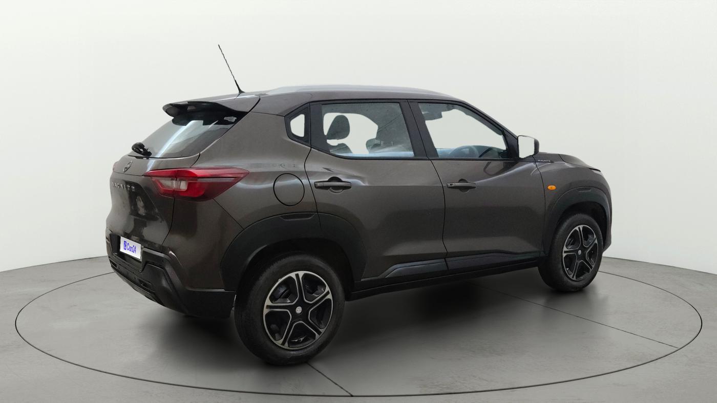 2023 Nissan MAGNITE XE, Petrol, Manual, 10,969 km, Right Back Diagonal