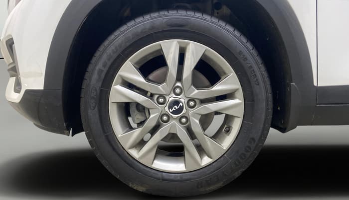 2023 KIA SELTOS HTX PLUS 1.5 IMT DIESEL, Diesel, Manual, 31,834 km, Left Front Wheel