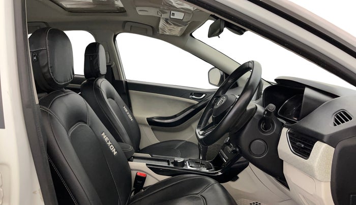 2022 Tata NEXON XZA PLUS (HS) PETROL, Petrol, Automatic, 39,570 km, Right Side Front Door Cabin
