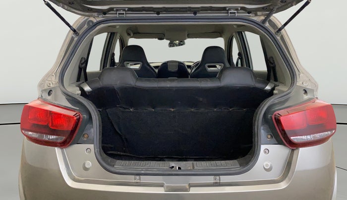 2016 Mahindra Kuv100 K2 6 STR, Petrol, Manual, 38,585 km, Boot Open Zoomed View