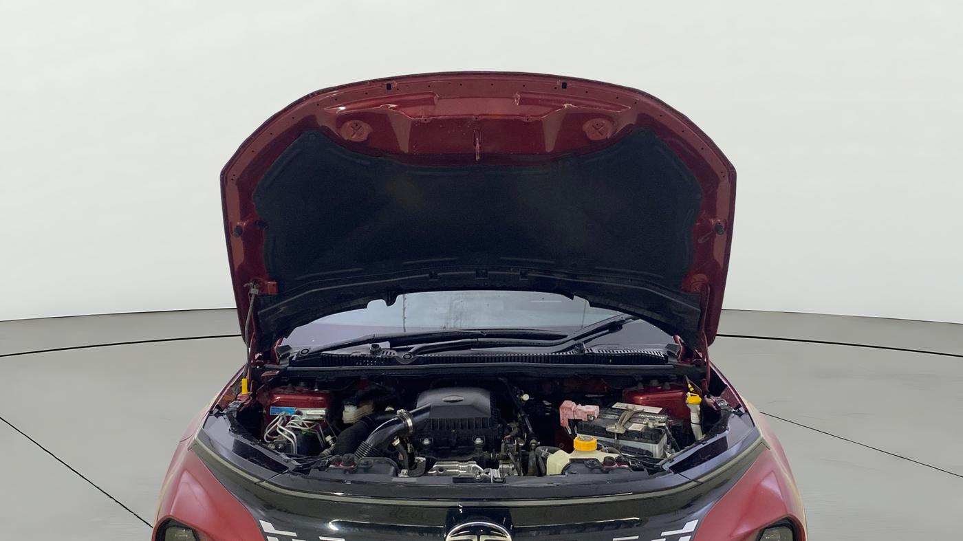 2025 Tata Curvv Accomplished S 1.2 Petrol 7DCA, Petrol, Automatic, 4,303 km, Open Bonet