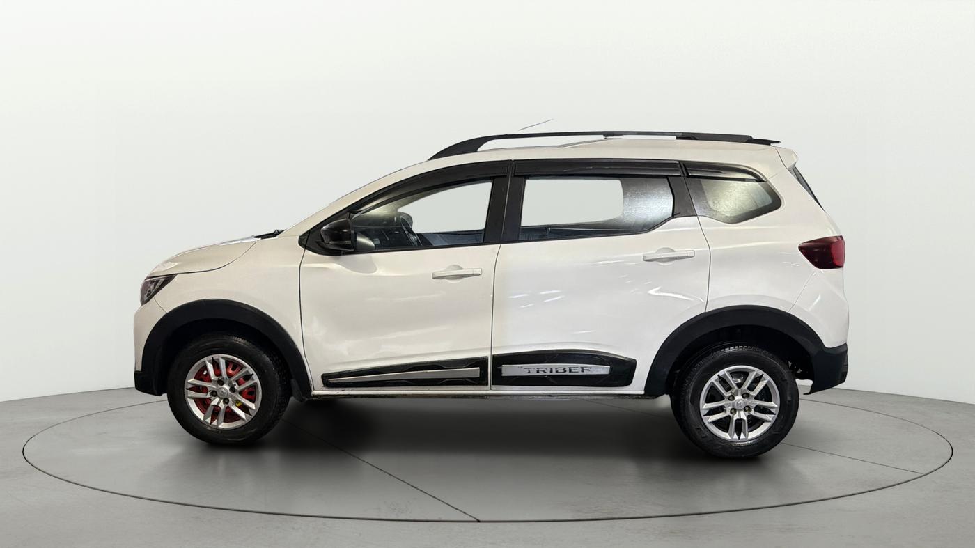 2023 Renault TRIBER RXT, Petrol, Manual, 42,037 km, Left Side