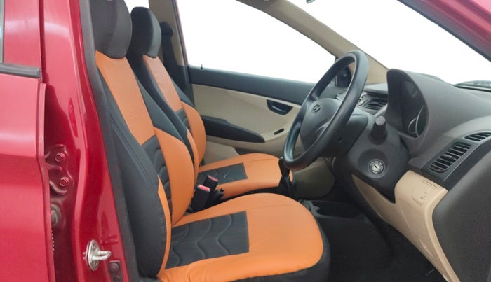 2017 Hyundai Eon MAGNA +, Petrol, Manual, 33,840 km, Right Side Front Door Cabin