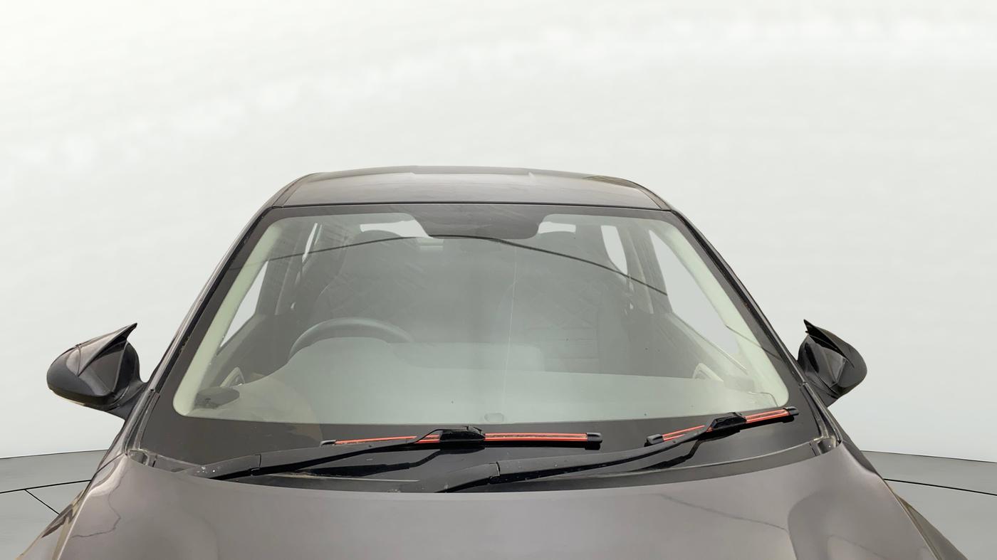 2023 Hyundai AURA SX 1.2 CNG, CNG, Manual, 78,218 km, Front Windshield