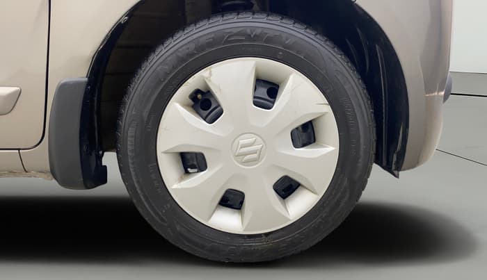 2019 Maruti New Wagon-R VXI 1.0, Petrol, Manual, 34,170 km, Right Front Wheel