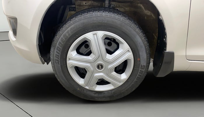2013 Maruti Swift VXI, Petrol, Manual, 36,500 km, Left Front Wheel