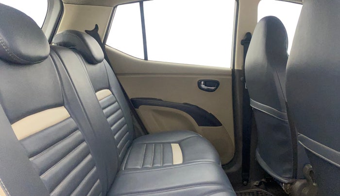 2012 Hyundai i10 SPORTZ (O) 1.2, Petrol, Manual, 83,393 km, Right Side Rear Door Cabin