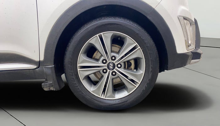 2017 Hyundai Creta SX PLUS AT 1.6 PETROL, Petrol, Automatic, 94,137 km, Right Front Wheel