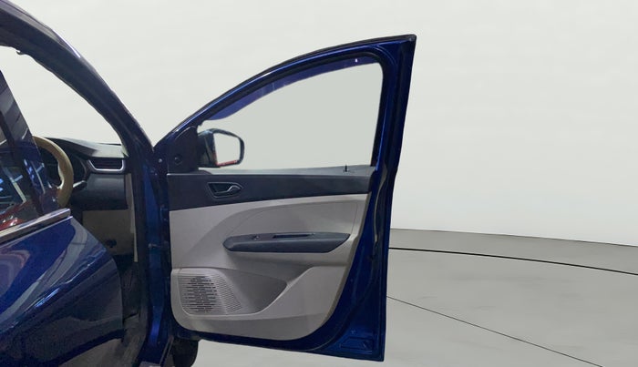 2021 Renault TRIBER RXL MT, Petrol, Manual, 10,808 km, RHS Front Door