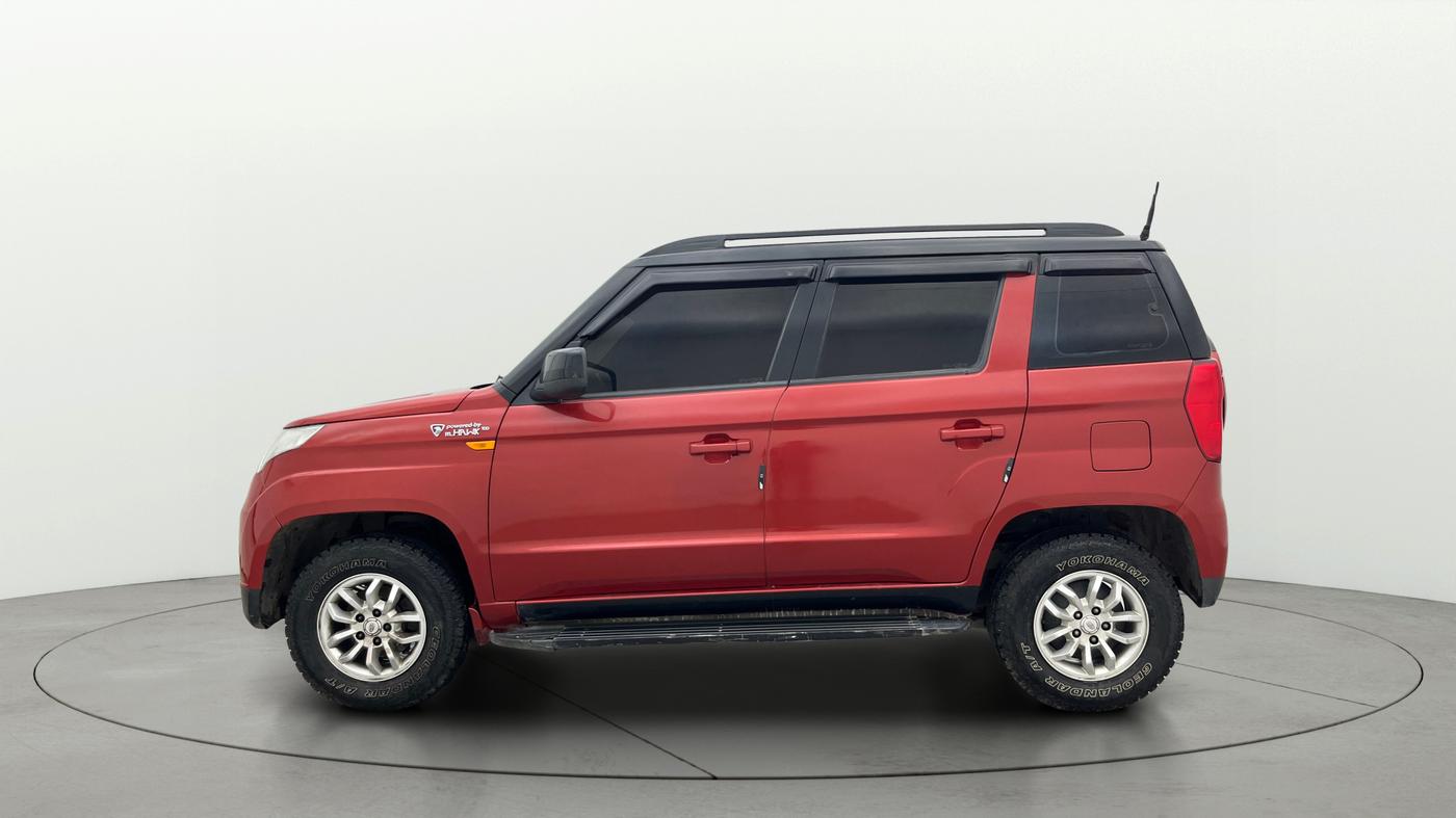 2017 Mahindra TUV300 T8 DUAL TONE, Diesel, Manual, 1,12,490 km, Left Side