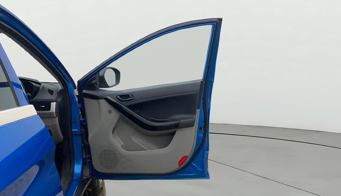 2019 Tata NEXON XM DIESEL, Diesel, Manual, 82,764 km, RHS Front Door