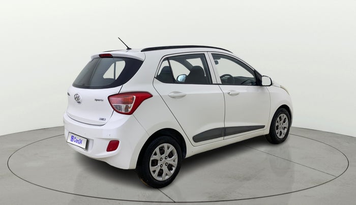 2015 Hyundai Grand i10 SPORTZ 1.2 KAPPA VTVT, Petrol, Manual, 53,268 km, Right Back Diagonal