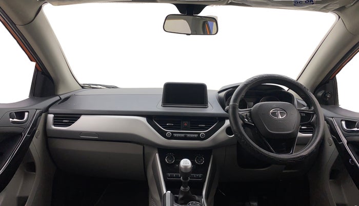 2018 Tata NEXON XZ PETROL, Petrol, Manual, 31,076 km, Dashboard