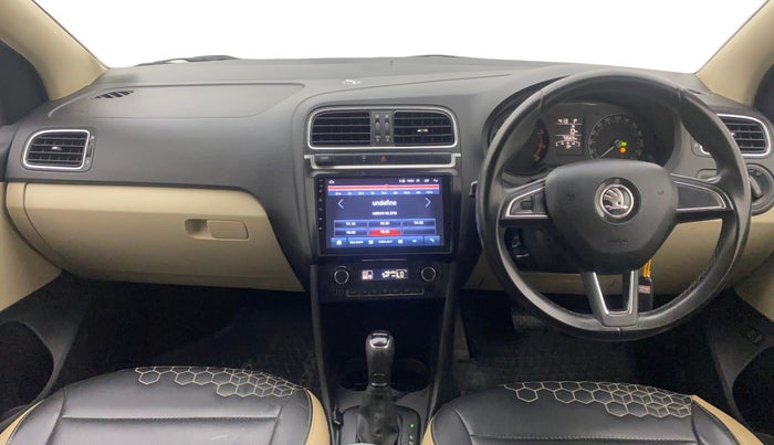 2017 Skoda Rapid AMBITION 1.6 MPI AT, Petrol, Automatic, 73,569 km, Dashboard