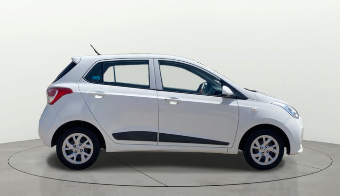 2018 Hyundai Grand i10 MAGNA 1.2 KAPPA VTVT, Petrol, Manual, 63,628 km, Right Side View