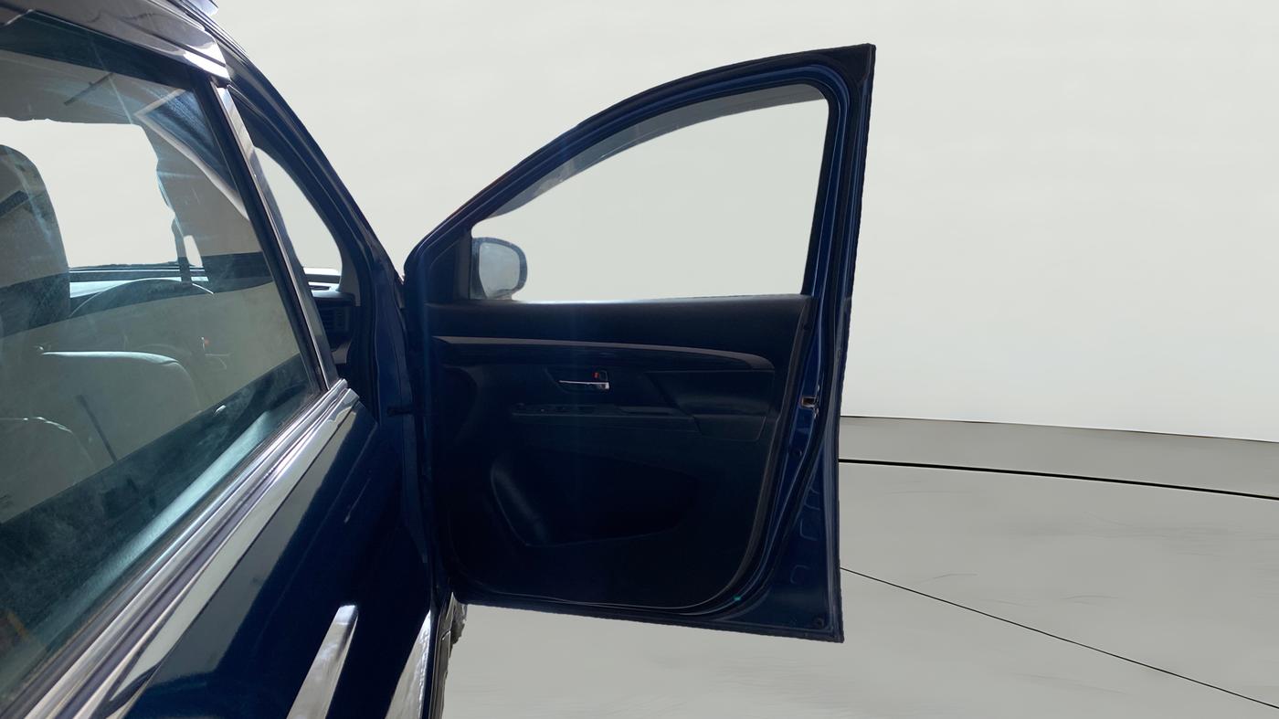 2019 Maruti XL6 ALPHA AT, Petrol, Automatic, 1,03,970 km, RHS Front Door