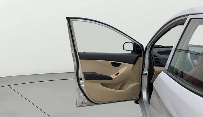 2017 Hyundai Eon MAGNA +, Petrol, Manual, 83,187 km, LHS Front Door