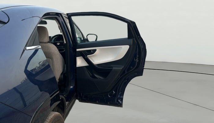 2024 Tata Curvv Creative 1.2 Petrol 7DCA, Petrol, Automatic, 18,099 km, RHS Rear Door