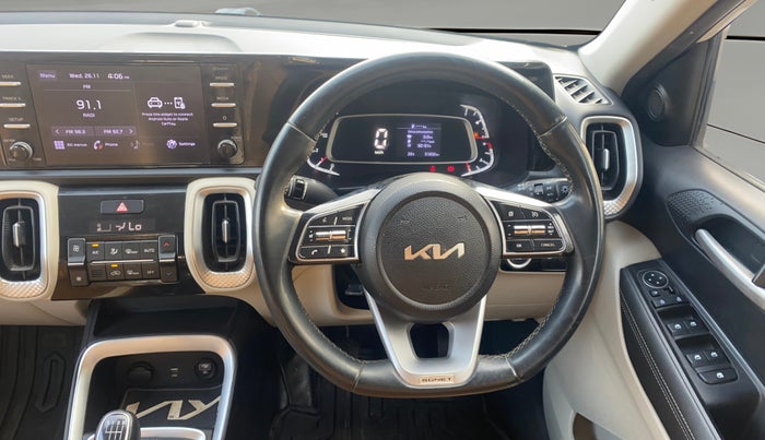 2021 KIA SONET HTX 1.5, Diesel, Manual, 51,600 km, Steering Wheel Close Up