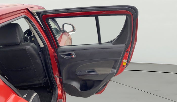 2014 Maruti Swift ZXI, Petrol, Manual, 82,540 km, RHS Rear Door