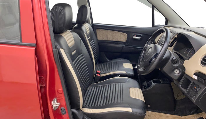 2017 Maruti Wagon R 1.0 VXI, Petrol, Manual, 33,656 km, Right Side Front Door Cabin