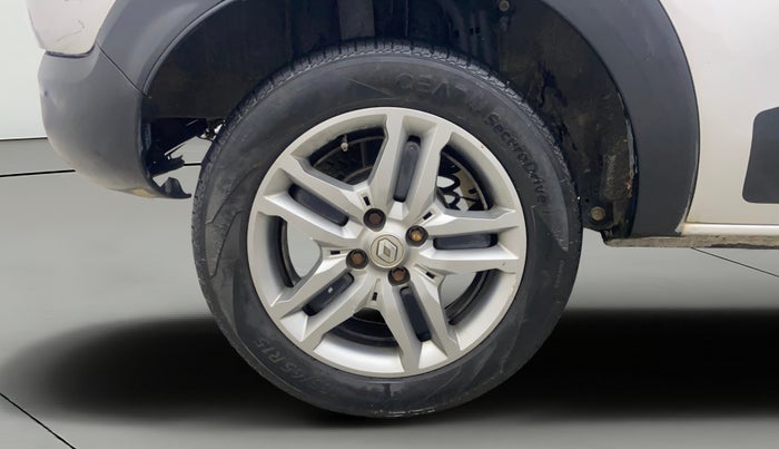 2020 Renault TRIBER RXZ AMT, Petrol, Automatic, 33,241 km, Right Rear Wheel