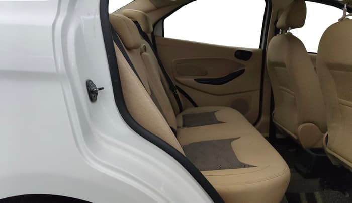 2015 Ford Figo Aspire TITANIUM 1.5 PETROL AT, Petrol, Automatic, 1,17,446 km, Right Side Rear Door Cabin