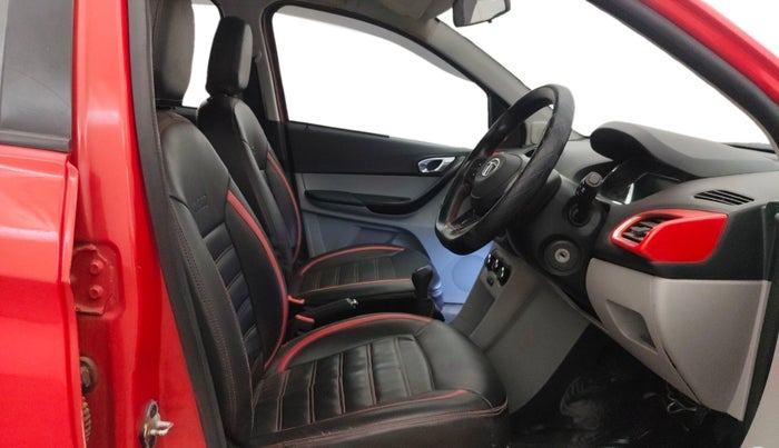 2020 Tata Tiago XZ PETROL, Petrol, Manual, 43,707 km, Right Side Front Door Cabin