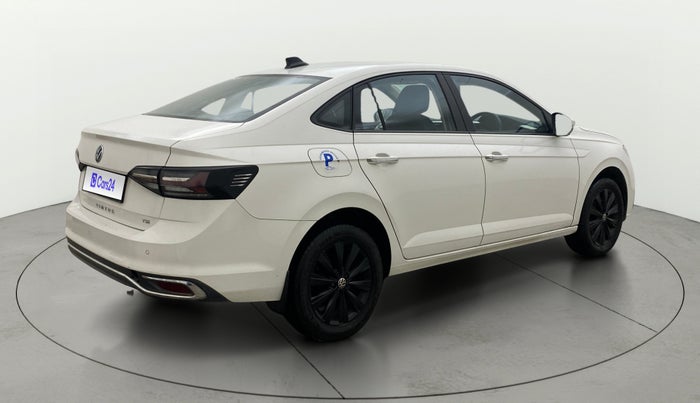 2022 Volkswagen VIRTUS HIGHLINE TSI 1.0 AT, Petrol, Automatic, 28,552 km, Right Back Diagonal