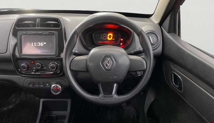 2018 Renault Kwid RXT 1.0 AMT (O), Petrol, Automatic, 9,917 km, Steering Wheel Close Up