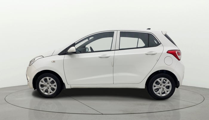 2016 Hyundai Grand i10 MAGNA AT 1.2 KAPPA VTVT, Petrol, Automatic, 45,810 km, Left Side