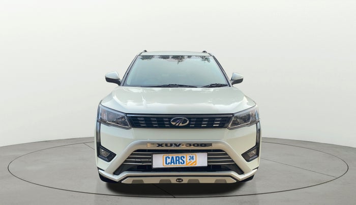 2019 Mahindra XUV300 W8 1.5 DIESEL, Diesel, Manual, 1,33,882 km, Front