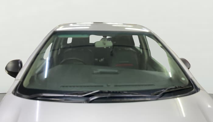 2018 Mahindra MARAZZO M2 7STR, Diesel, Manual, 1,04,829 km, Front Windshield