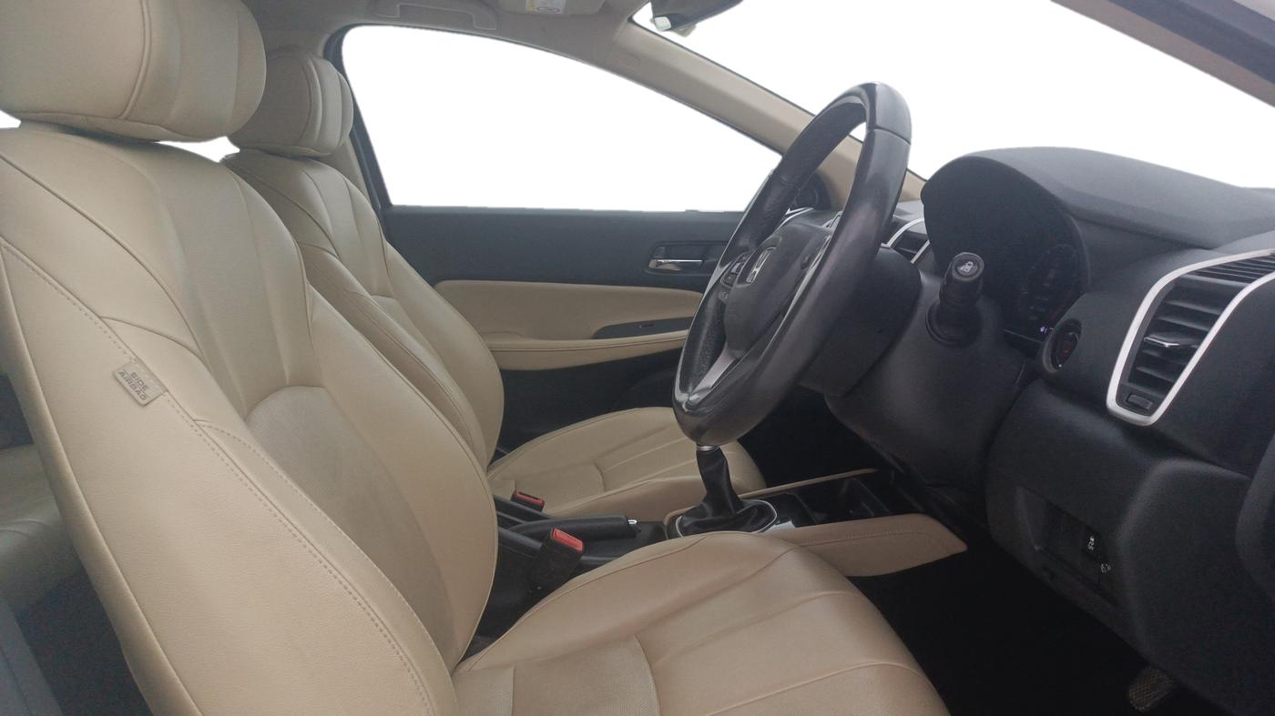 2023 Honda City 1.5L I-VTEC ZX, Petrol, Manual, 39,800 km, Right Side Front Door Cabin